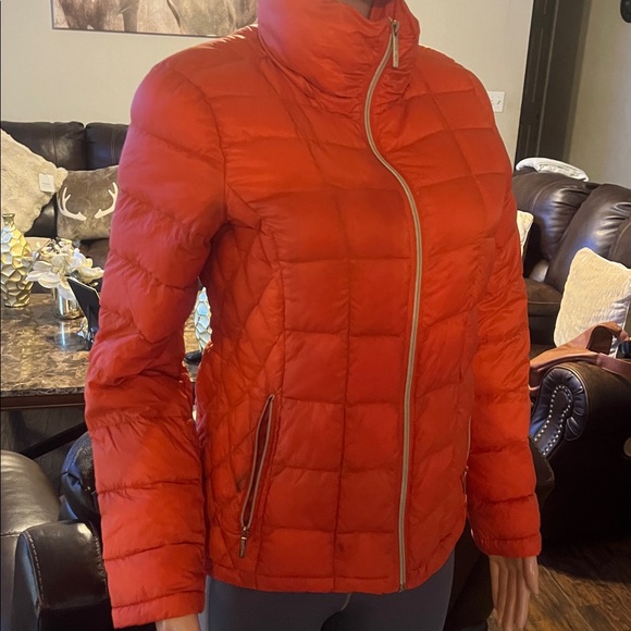 Michael Kors Vibrant Orange Puffer Jacket - Picture 3 of 5